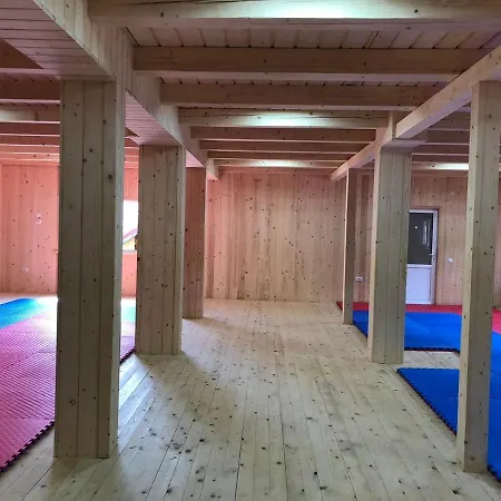 Сонячні Карпати Verchovyna