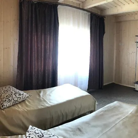 Сонячні Карпати Verchovyna